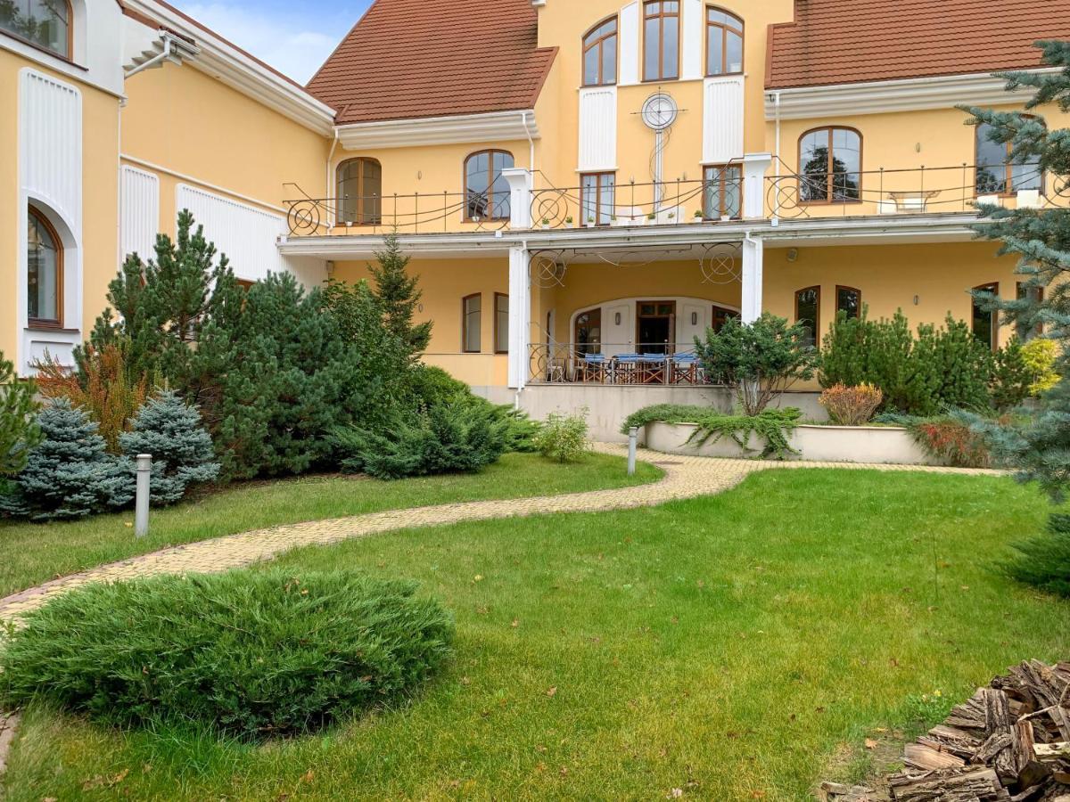 Henri Benoit Maison D'Hotes Гостьовий Будинок Horenka Ngoại thất bức ảnh