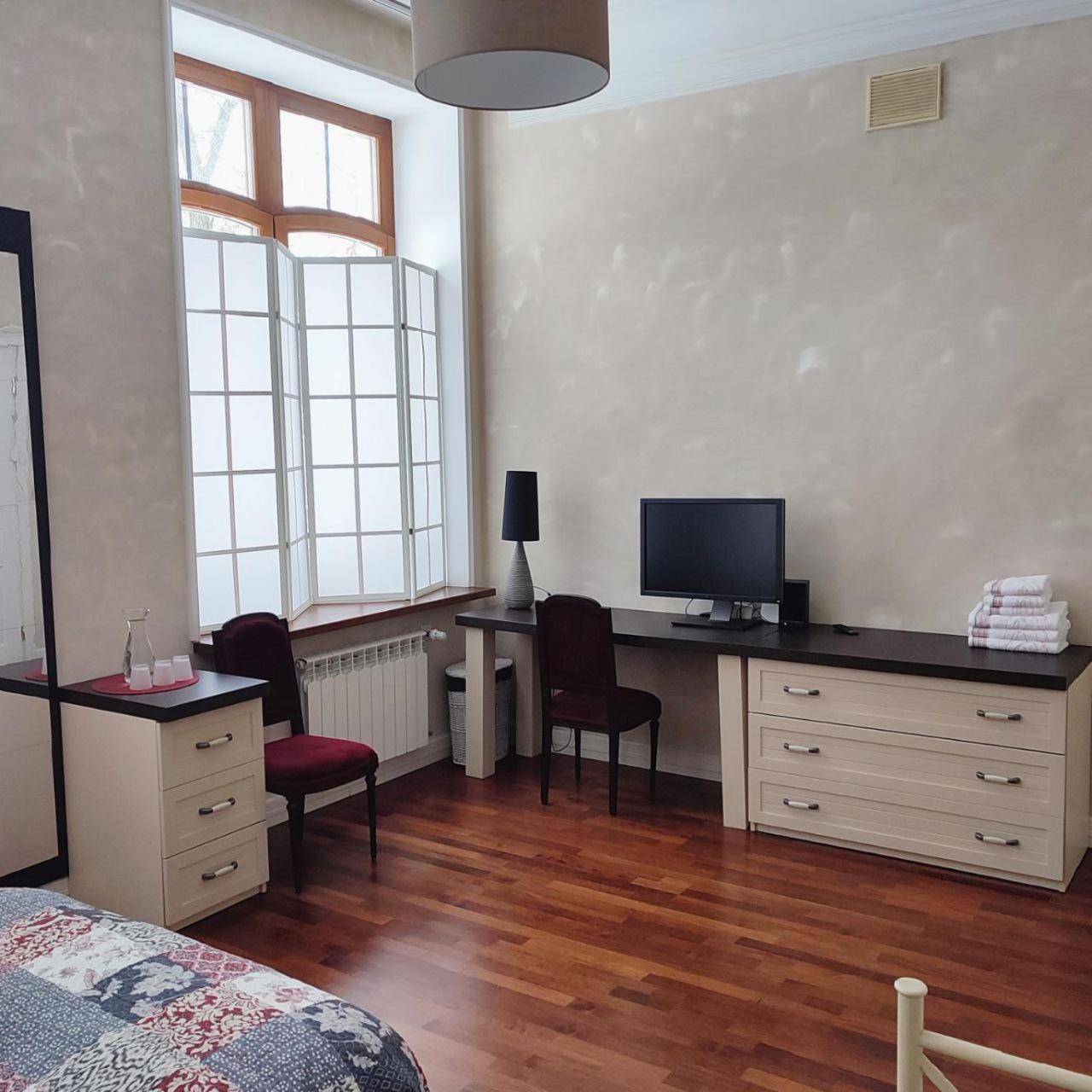 Henri Benoit Maison D'Hotes Гостьовий Будинок Horenka Ngoại thất bức ảnh